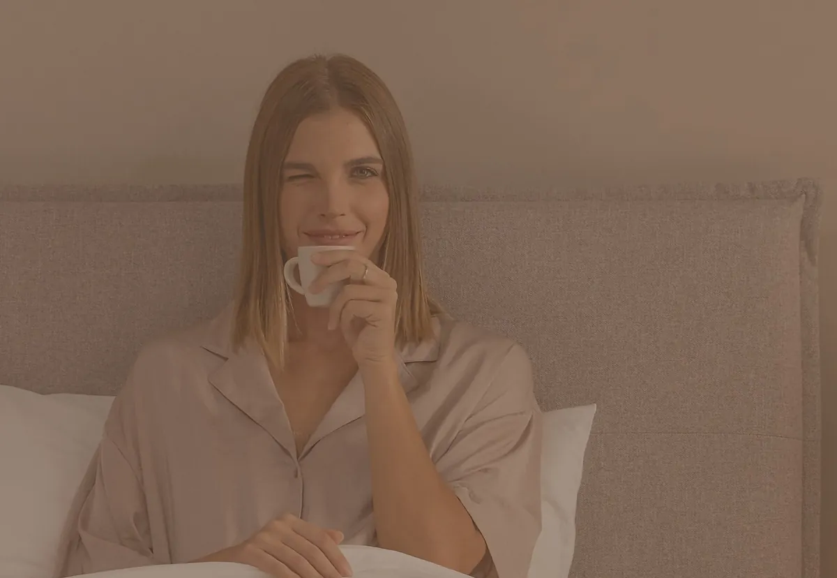 Riposo a letto con testiera imbottita (foto Dorelan)